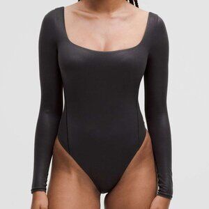 Lululemon NWT Wundermost Ultra-Soft Nulu Square-Neck Long-Sleeve Bodysuit Size S